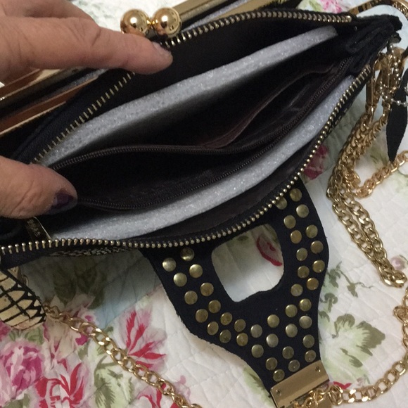 Leather bag - Picture 5 of 8